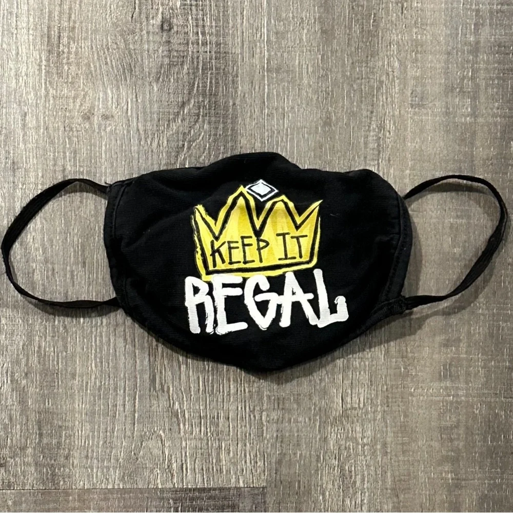 💞 “Keep It Regal” Merch Mask from Once Upon A Time’s Evil Queen, Lana Parilla